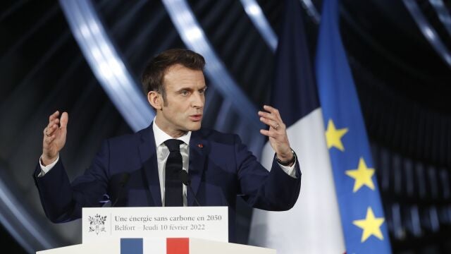 El presidente francés, Emmanuel Macron, ha esperado al último momento para anunciar su candidatura