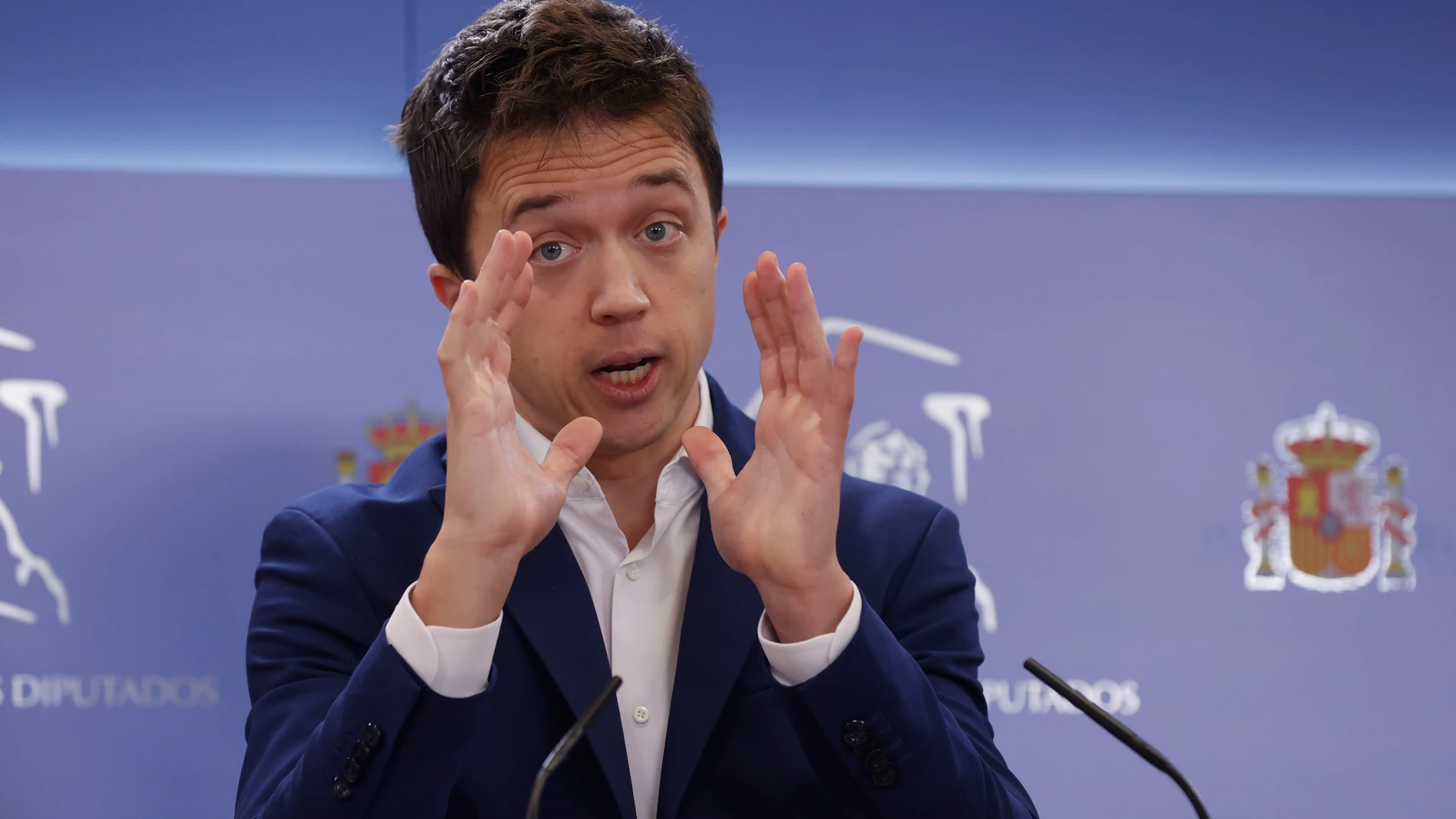 El portavoz de Más País, Iñigo Errejón, da una rueda de prensa en el ámbito de la reunión de la Junta de Portavoces del Congreso de los Diputados, este martes, en la Cámara Baja.