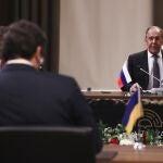 Sergei Lavrov y Dimitro Kuleba, se reunieron el jueves en la ciudad turca de Antalya