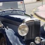 En el Rally de Fallas 2022 participarán auténticas joyas de la historia de la automoción, 50 vehículos antiguos y clásicos, que tomarán la salida a las 12 horas desde La Marina
