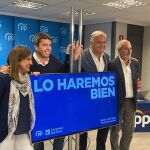 El PP presenta en Valencia el lema de su congreso extraordinario con la secretaria general del PPCV, María José Catalá, el presidente del PPCV, Carlos Mazón, el eurodiputado y presidente del COC, Esteban González Pons y el secretario del COC, Juan Carlos Vera