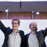 Alberto Núñez Feijóo, presidente de la Xunta de Galicia y candidato a liderar el Partido Popular en sustitución de Pablo Casado, durante el acto político protagonizado esta tarde en Barcelona, en el que estuvo acompañado por el presidente del PP de Cataluña, Alejandro Fernández.