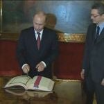 Vladimir Putin y Alberto Ruiz-Gallardón, durante la ceremonia celebrada en febrero de 2006