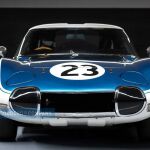 Toyota 2000GT.