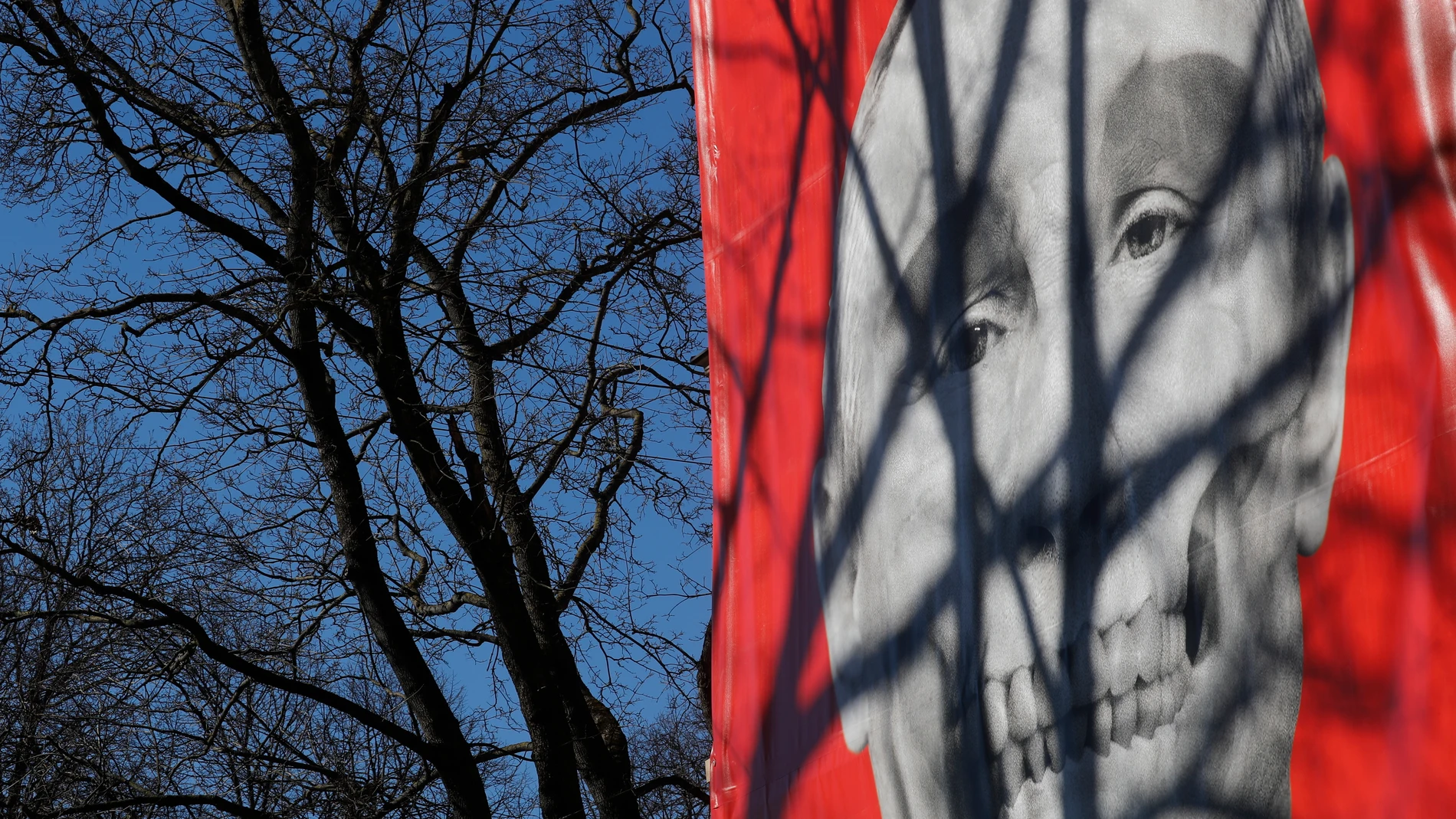 Un cartel de Putin en Riga (Letonia)