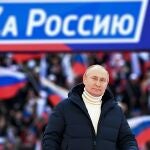 Vladimir Putin durante su intervención en Moscú ante decenas de miles de personas en el octavo aniversario de la anexión de Crimea