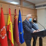 Los concejales del PP de Murcia, Felipe Coello y Belén López
