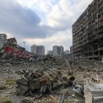 Vista general de los daños sufridos por el centro comercial de Kiev bombardeo el 21 de marzo por Rusia