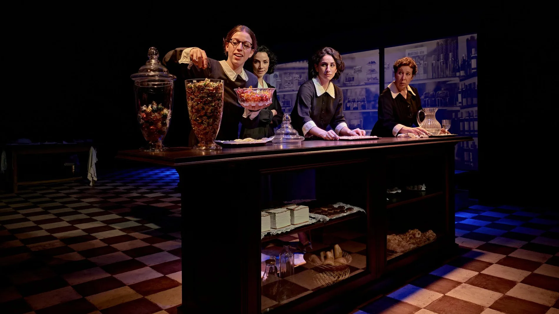 "Tea Rooms" ocupa la Sala Jardiel Poncela del Teatro Fernán Gómez