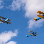 Exhibición aérea del museo de aviones históricos en vuelo, Fundación Infante de Orleans