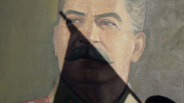 Capitalismo = anticapitalismo