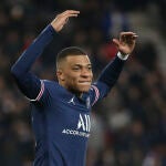 Kylian Mbappé tiene contrato con el PSG hasta el 30 de junio.