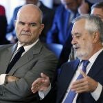 Los expresidentes de la Junta Manuel Chaves y José Antonio Griñán