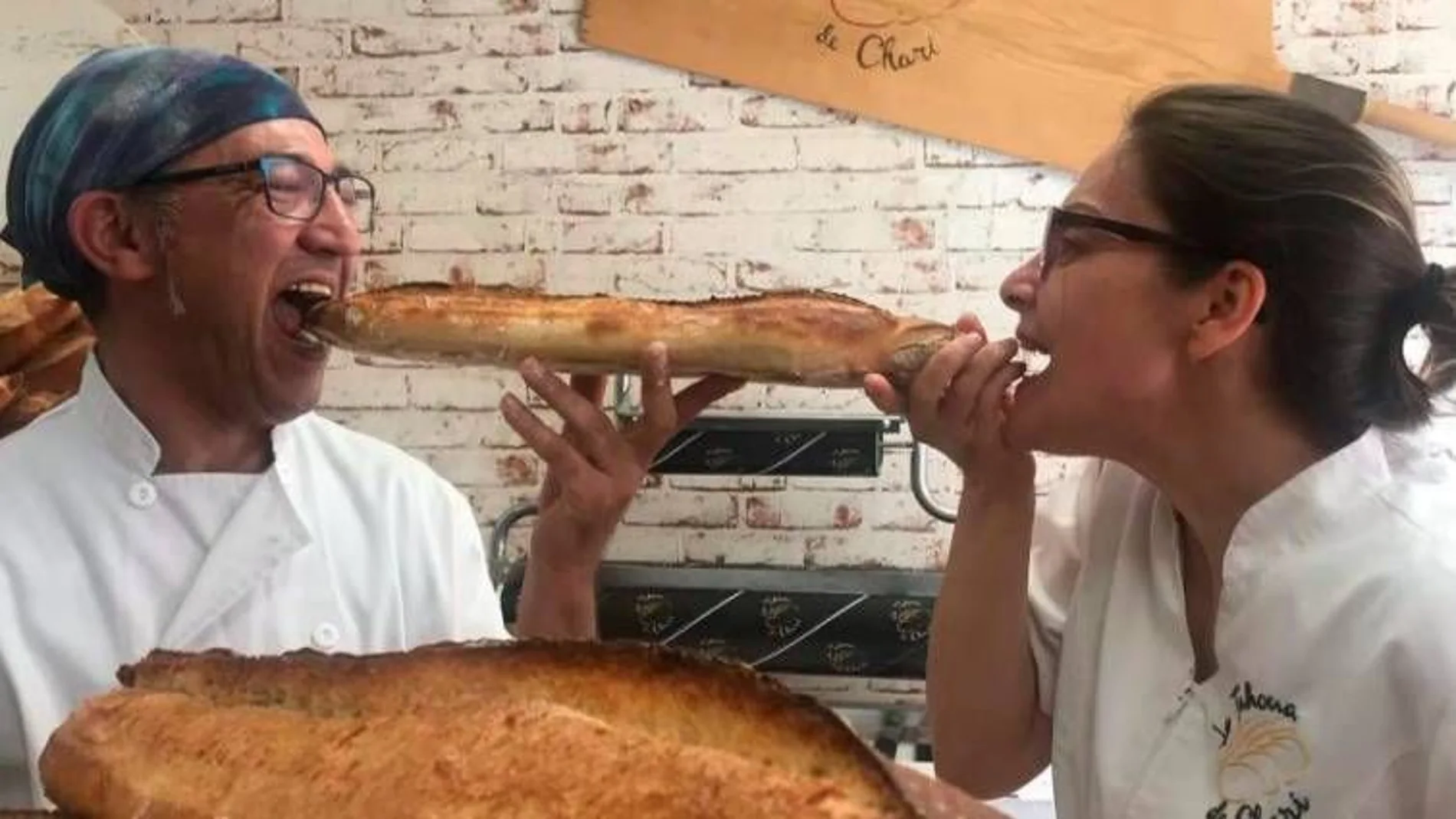 Javier Ramos y Charo Álvarez, los propietarios de la Tahona de Chari