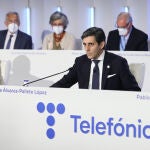 El presidente de Telefónica, José María Álvarez-Pallete, durante la Junta General de Accionistas de Telefónica de este año