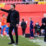 Simeone, durante el partido ante el Mallorca