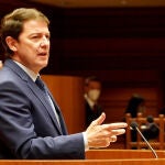 Alfonso Fernández Mañueco responde al socialista Luis Tudanca