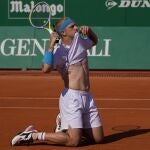 Alejandro Davidovich celebra su triunfo en las semifinales de Montecarlo ante Dimitrov