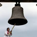 Tocando campanas
