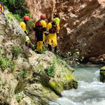 Bomberos en el paraje de Los Chorradores, en Navarrés (Valencia)