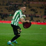 Joaquín, con la Copa del Rey. AFP7