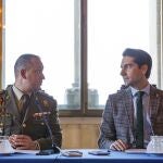 El concejal de Turismo del Ayuntamiento de Segovia, Miguel Merino (D), y el teniente-alcaide del Alcázar, Ángel Manuel Borau (I), presentan el programa de actividades diseñado para conmemorar el VIII Centenario del Nacimiento de Alfonso X El Sabio