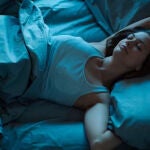 5 acciones que te pueden ayudar a dormir mejor durante la ola de calor | Fotografía de archivo