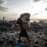 Un gran porcentaje de los excedentes textiles europeos acaba en vertederos surafricanos