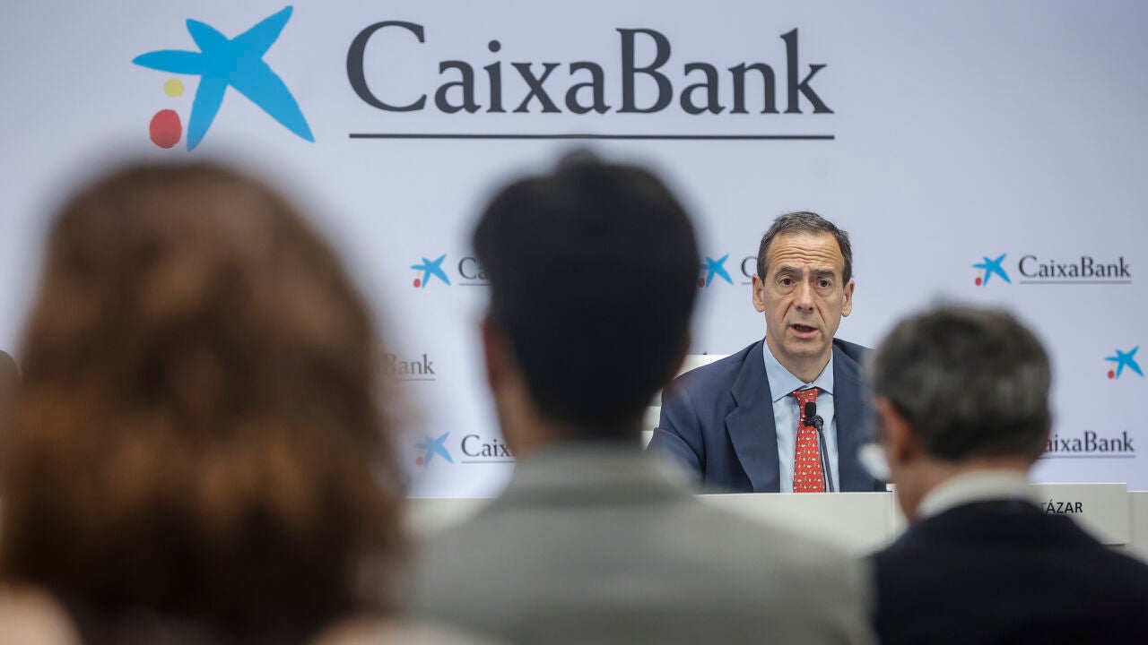 CaixaBank gana 707 millones tras el ajuste contable de la fusión con Bankia