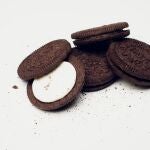 galleta oreo abierta