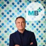 EL presentador confiesa que le han dicho por la calle, "es que ceno contigo todas las noches"