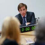 El alcalde de Madrid, José Luis Martínez-Almeida, hoy, ante la comisión de investigación del Ayuntamiento de Madrid