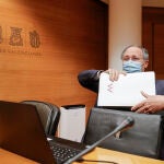 El director de la Agencia Valenciana Antifraude, Joan Llinares, comparece en Les Corts para presentar la Memoria de Actividades de la Agencia de Prevención y Lucha contra el Fraude y la Corrupción de la Comunitat Valenciana, correspondiente al ejercicio de 2021.