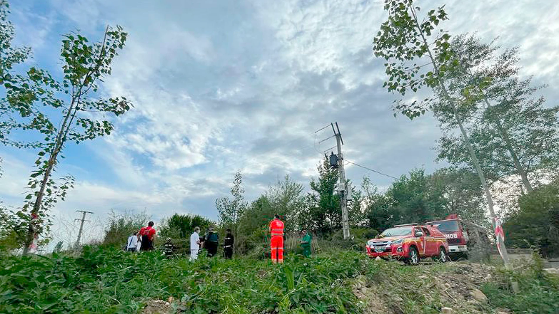 Los bomberos de León recuperan el cadáver de una mujer de 81 años ahogada en un sifón de un canal en Sesión de la Vega (León)