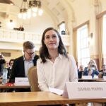 La primera ministra finlandesa, Sanna Marin, asiste a una reunión extraordinaria de la Asamblea Nacional del Partido Socialdemócrata de Finlandia (SDP) para decidir la posición del partido ante la OTAN