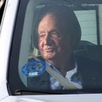 El Rey emérito Juan Carlos I a su llegada a la vivienda de su amigo, Pedro Campo