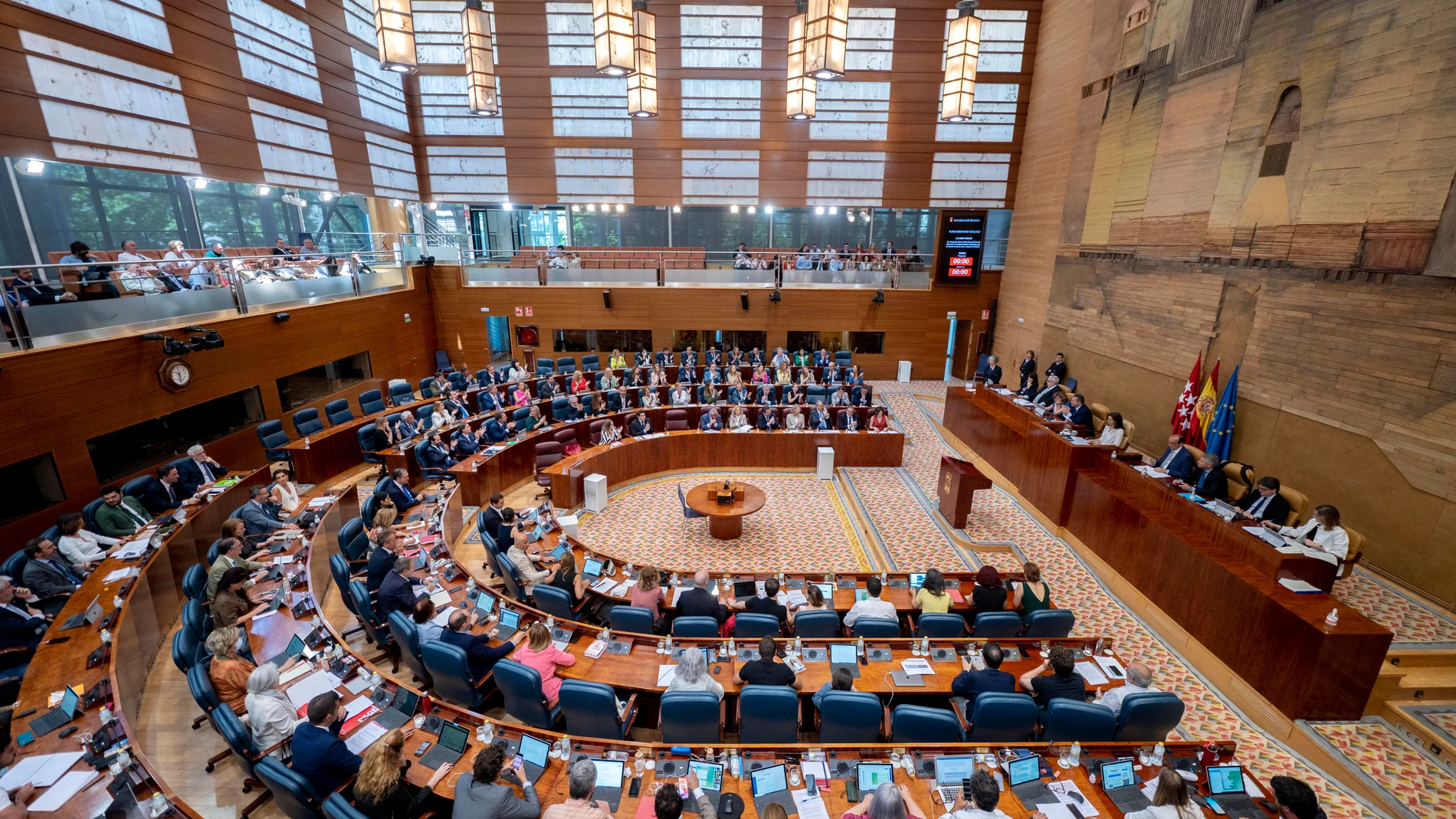 Vista del hemiciclo en una sesión plenaria, en la Asamblea de Madrid