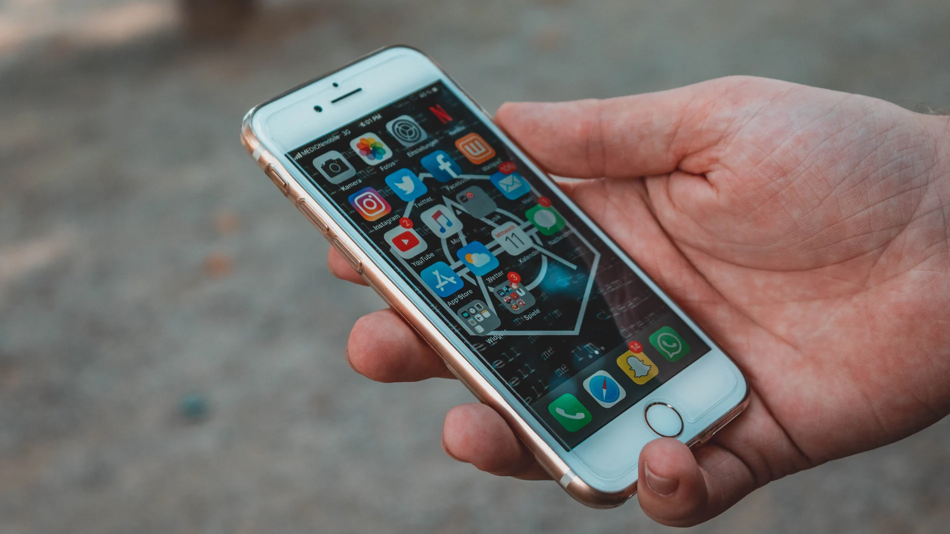 El iPhone 6 se salva por los pelos.