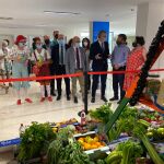 El consejero de Salud, Juan José Pedreño, durante la inauguración de la XVII Semana de Hábitos Saludables que, con el lema 'Eres tu mejor amigo, llénate de mimos', acoge el hospital clínico universitario Virgen de la Arrixaca