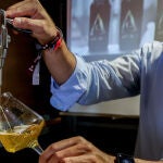 Una cerveza rubia de grifo tirada en copa de cristal durante el Gran Festival de la Cultura Cervecera de España