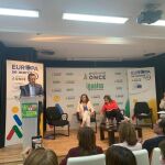 Un instante del seminario ‘Europa se acerca a ti’, con el director de Acción Exterior, Fernando Rubio, y el director técnico de Personas Mayores y Personas con Discapacidad, Benedicto Caminero