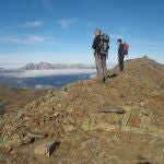 Senderistas en la Montaña Palentina. Fotografías cedidas por V. Rioja y D. Villegas