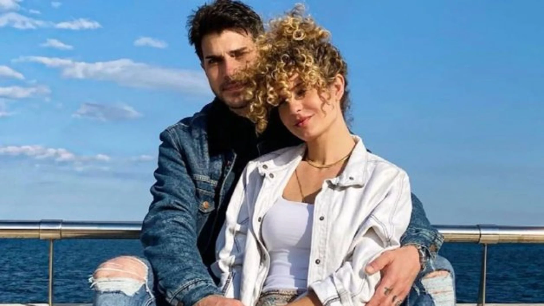 Toño González y Sheila Casas