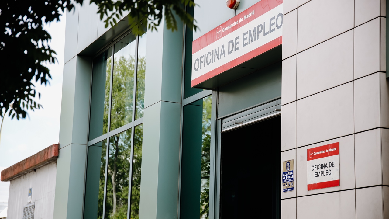 Juanma Lorente, abogado laboralista, alerta a los trabajadores: "Si quieres conseguir el paro faltando a la empresa tres días, tienes un problema"