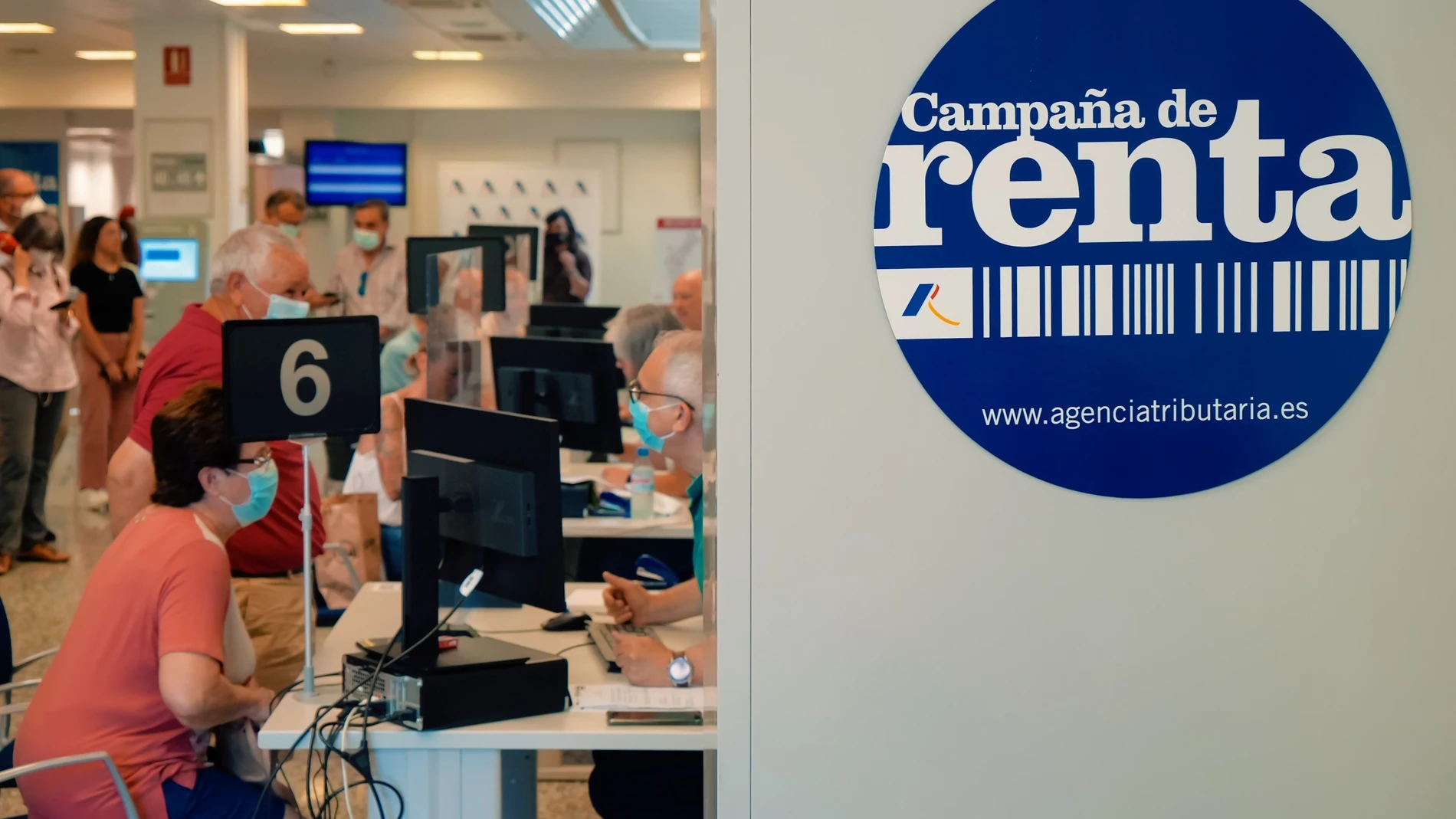Imagen de una oficina de la Agencia Tributaria en Valencia