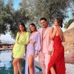 Marta Riumbau en Ibiza con sus amigas.