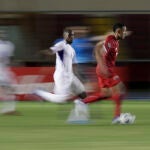 Se quieren ensayar nuevas normas para hacer más dinámico el fútbol