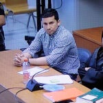 Un jurado popular juzga desde este lunes y hasta el próximo 15 de julio en la Audiencia de Valencia a Jorge Ignacio Palma (en la imagen, sin mascarilla, en una foto tomada del monitor en el que se retransmite el juicio) , el autor confeso de la desaparición del cuerpo de Marta Calvo, que aún no ha sido hallado, y supuesto asesino de otras dos jóvenes