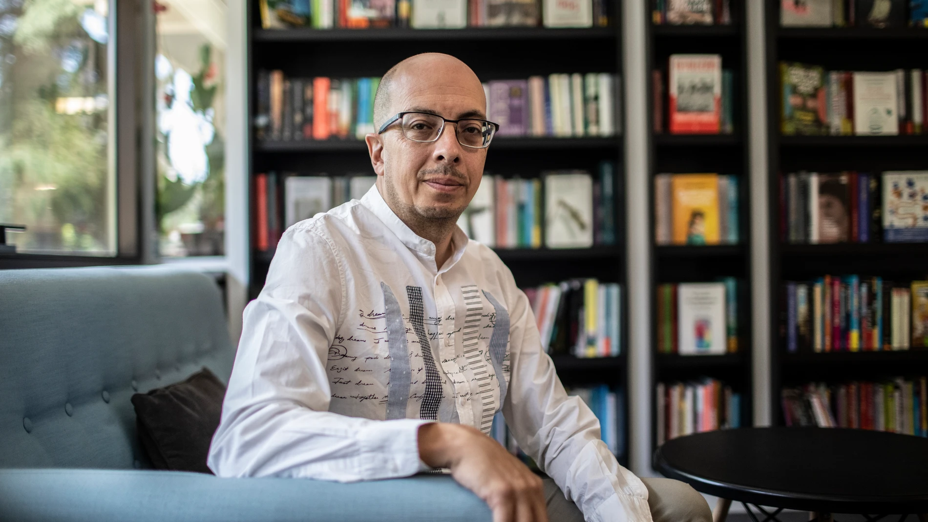 Jorge Volpi vuelve a la primera línea de la ficción con su novela “Partes de guerra”