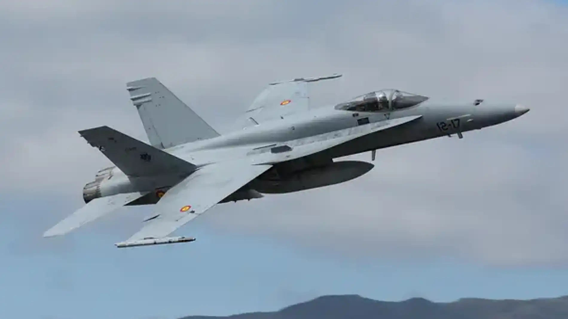 Un caza F-18 del Ala 12